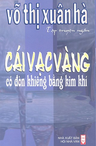 Cái Vạc Vàng Có Đòn Khiêng Bằng Kim Khí­